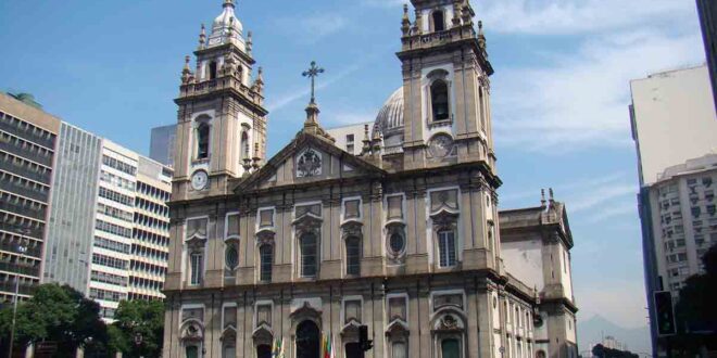 Igreja da Candelária no Rio, saiba história, segredos, como visitar, santa padroeira, eventos históricos e muito mais