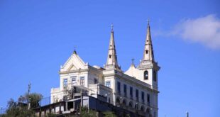 Igreja da Penha no Rio de Janeiro, saiba a história, católicos pagam promessa nessa igreja, ainda é ponto turístico e se é perigoso visitar