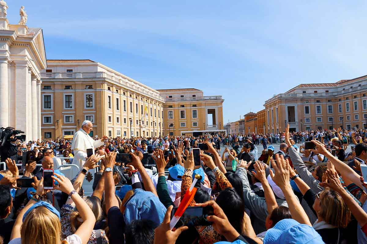 5 lindas mensagens do Papa Francisco para os jovens católicos de todo mundo