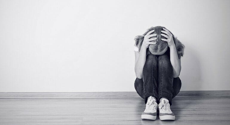 Depressão na Adolescência: Causas, Sintomas, Como Tratar...