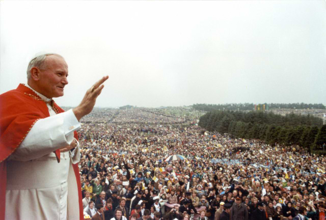 São João Paulo II e a Jornada Mundial da Juventude