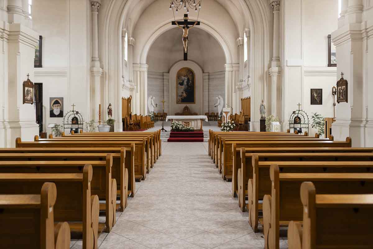 Principais desafios da igreja católica no século XXI segundo o Papa Francisco Entenda quais são os principais desafios da igreja católica nesse século segundo o Papa Francisco e quais os mais urgentes.