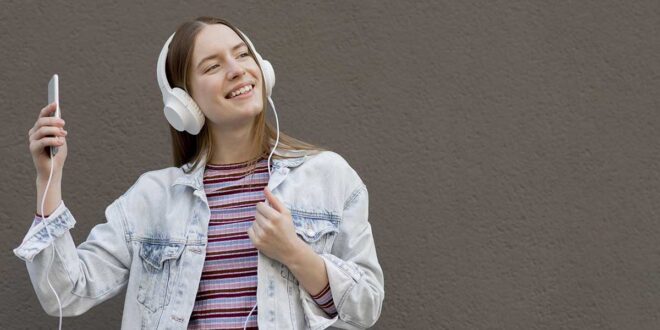 Por que ouvir músicas católicas para elevar o espírito, aumenta a fé católica e ajuda a encontrar a paz