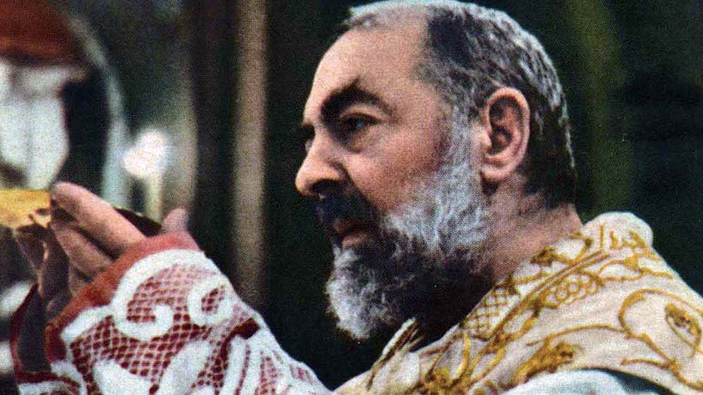 São Padre Pio de Pietrelcina milagres e profecias