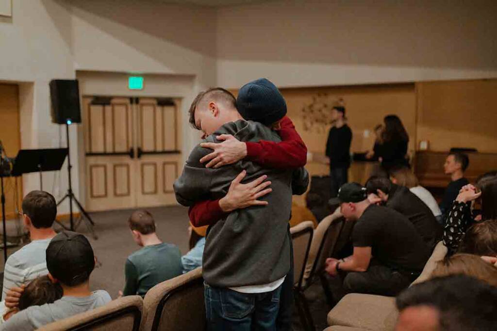 Saiba o que é a adoção espiritual feita na igreja católica