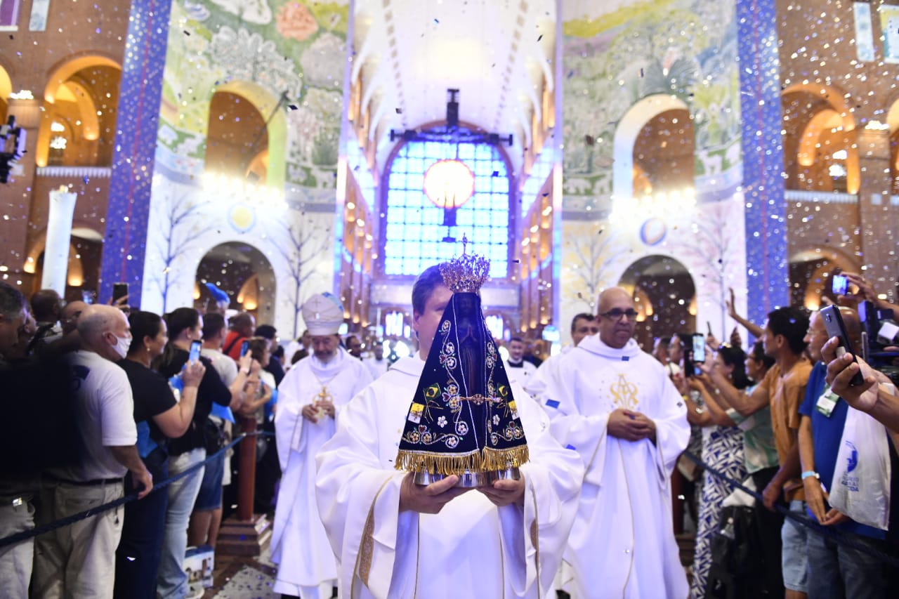 Missa solene da festa da padroeira do Brasil, Nossa Senhora Aparecida