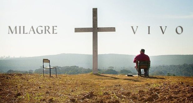 Cartaz do documentário Milagre Vivo que conta a vida do Padre Márlon Múcio