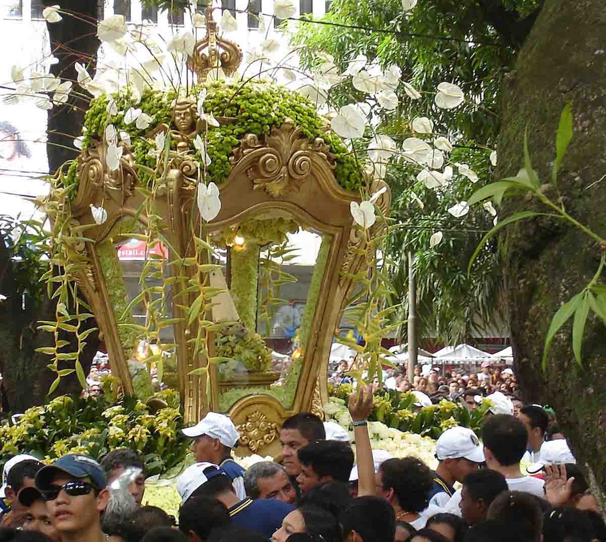 Conheça os principais elementos da devoção ao Círio de Nazaré pelos católicos e seus devotos