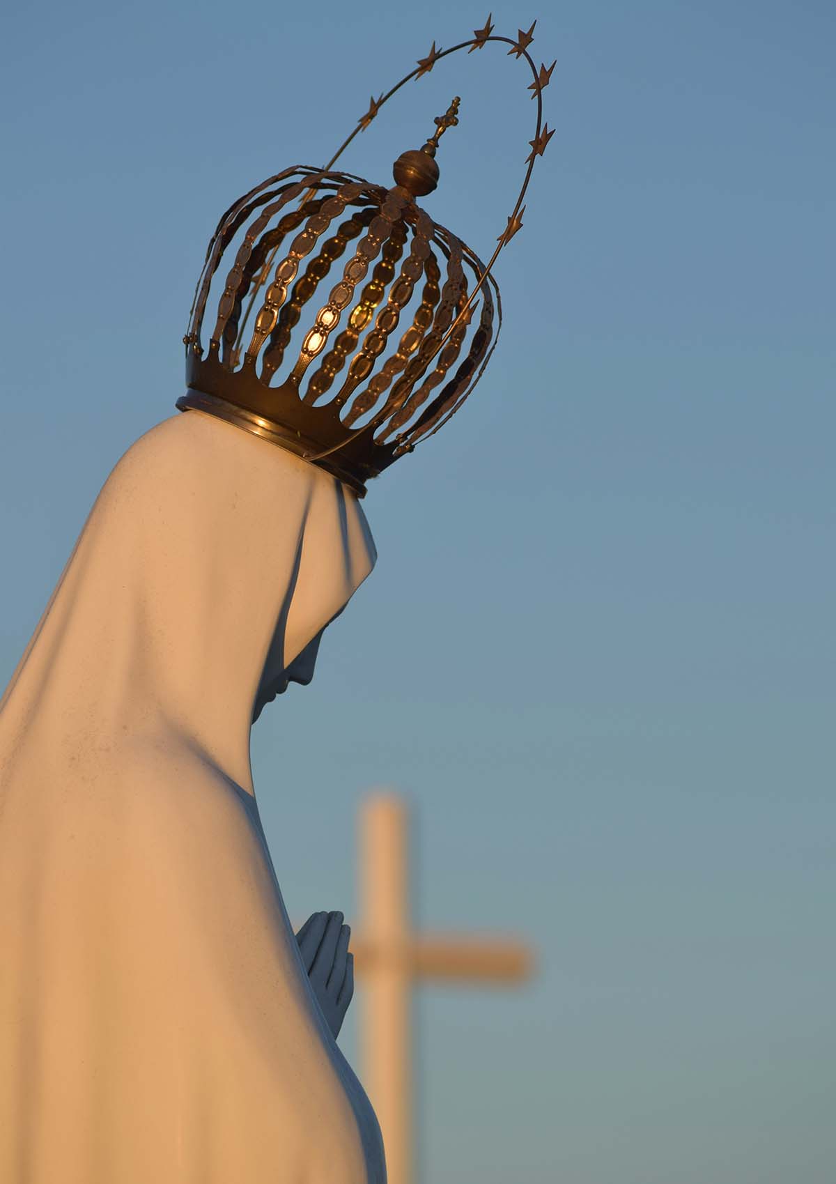 Como e onde ocorreu a primeira aparição de Nossa Senhora de Fátima