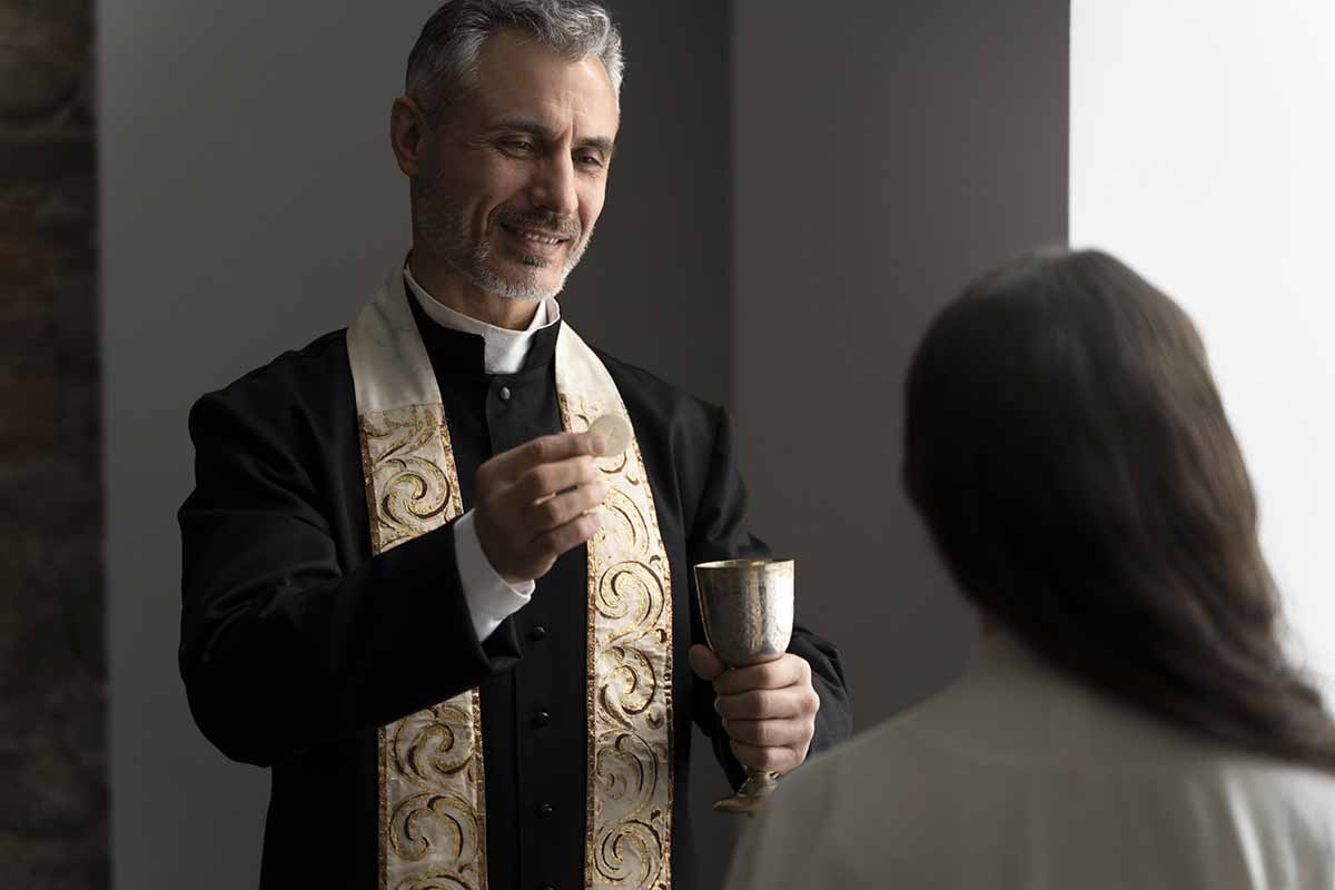 Dias Santos de Guarda da igreja católica, saiba o que é, quais são e a importância de participar da santa missa nesses dias