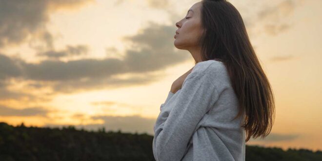 Como Cuidar da Saúde Mental e Emocional com os Ensinamentos de Jesus Cristo, Um Guia Transformador Para Jovens Católicos.