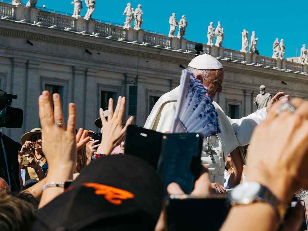 Veja como rezar pela saúde do Papa Francisco