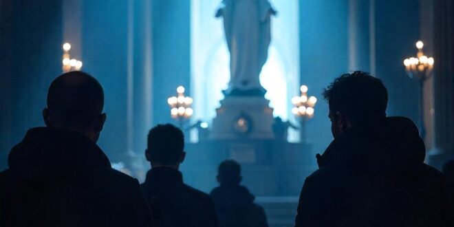 A Intercessão dos Santos na Bíblia Católica Saiba o que pedir, onde aparece na bíblia sagrada e no catecismo da igreja católica