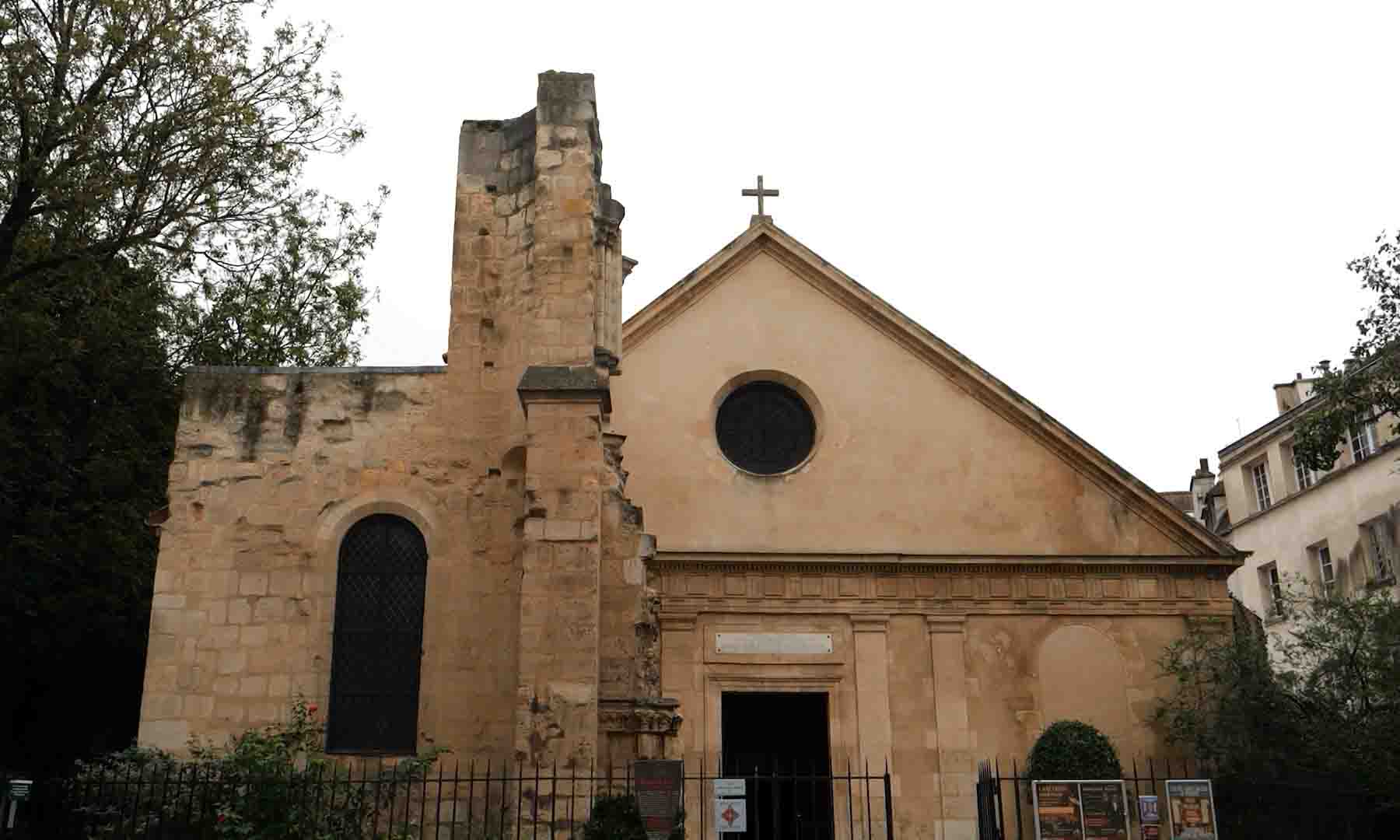 A incrível Igreja de São Julião o Pobre, localizada em Paris A incrível Igreja de São Julião o Pobre, localizada em Paris