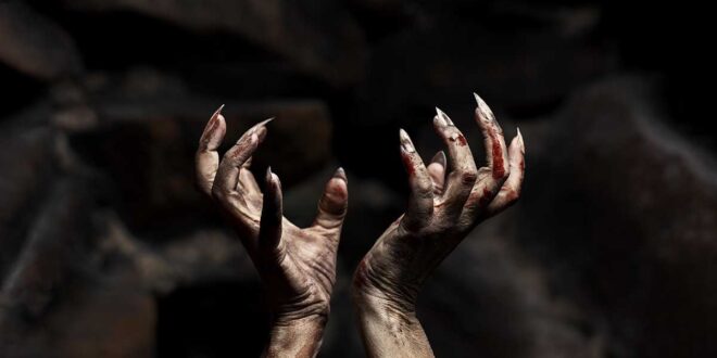 Conheça 6 filmes de terror banidos pela Igreja Católica e trazem importantes reflexões sobre fé, mal e espiritualidade.