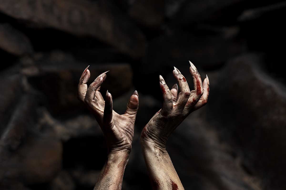 Conheça 6 filmes de terror que chocaram a Igreja Católica e trazem importantes reflexões sobre fé, mal e espiritualidade. Conheça 6 filmes de terror banidos pela Igreja Católica e trazem importantes reflexões sobre fé, mal e espiritualidade.