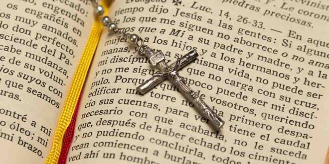 Os principais ensinamentos da Opus Dei e como aplicar hábitos diários simples, como oração, exame de consciência e oferecimento do dia.