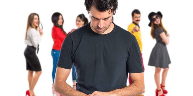 Aprenda com a Psicologia e os ensinamentos da Igreja Católica como identificar, enfrentar e se proteger de pessoas más e grupos maldosos.