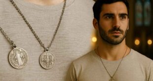 Descubra o significado do escapulário São Bento, sua oração em latim, como usar corretamente e por que ele é tão popular entre os jovens.