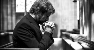 Descubra como um católico pode ajudar as almas do purgatório com orações, Missas, indulgências e gestos concretos de amor e misericórdia.