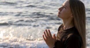 Aprenda como se proteger espiritualmente segundo a Igreja Católica com sacramentos, oração, sacramentais e vida de graça.