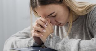 Descubra o verdadeiro sentido do jejum cristão em Marcos 2,18-22 e como o jejum dos vícios liberta o coração e renova a vida espiritual.