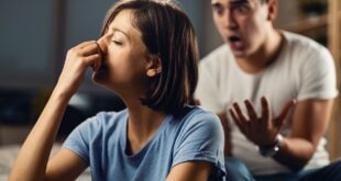 Entenda o que é relacionamento tóxico, como identificar sinais e como sair dele segundo a Bíblia, o Catecismo e a fé católica.