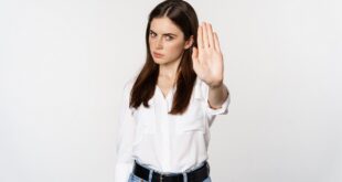 Entenda por que impor limites faz parte da vida cristã e o que a Bíblia e a fé católica ensinam sobre aprender a dizer não.